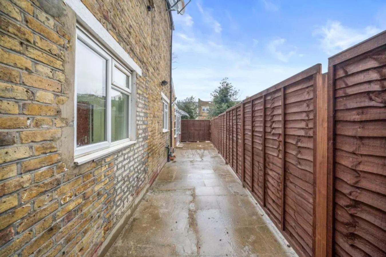 Spacious One Bedroom Flat Free Parking London 0*,  United Kingdom